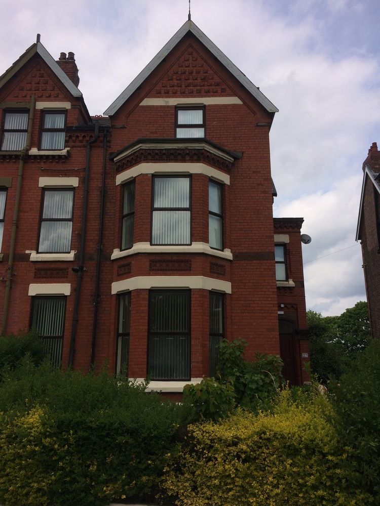 The Newsham Guest 2*